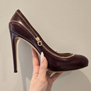Salvatore Ferragamo Pumps, Size 9 B